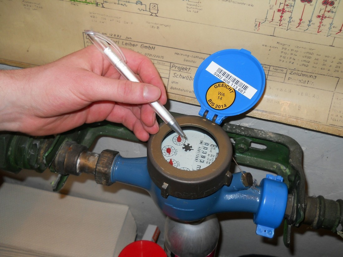 Atlanta Water/Plumbing Leak Detection; 24/7 Emergency Services - Water Leak Detection Blog - Orlando, Florida | Leak Doctor - water-meter-reader-278899_1920